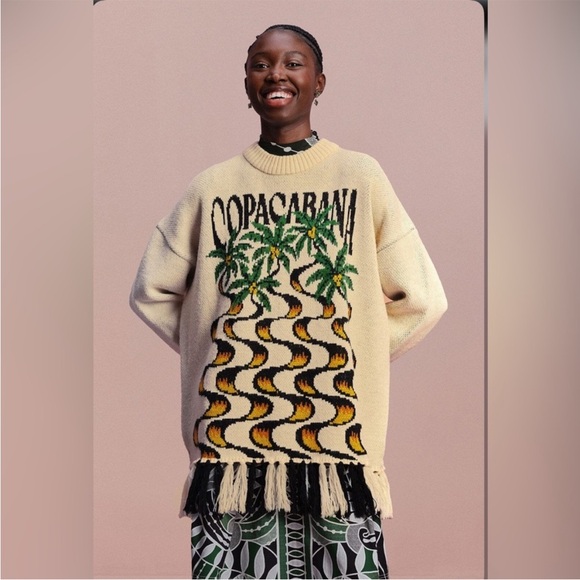 FARM Rio Sweaters - NWT Farm Rio Copacabana Graphic Sweater with Fringe Size L Large